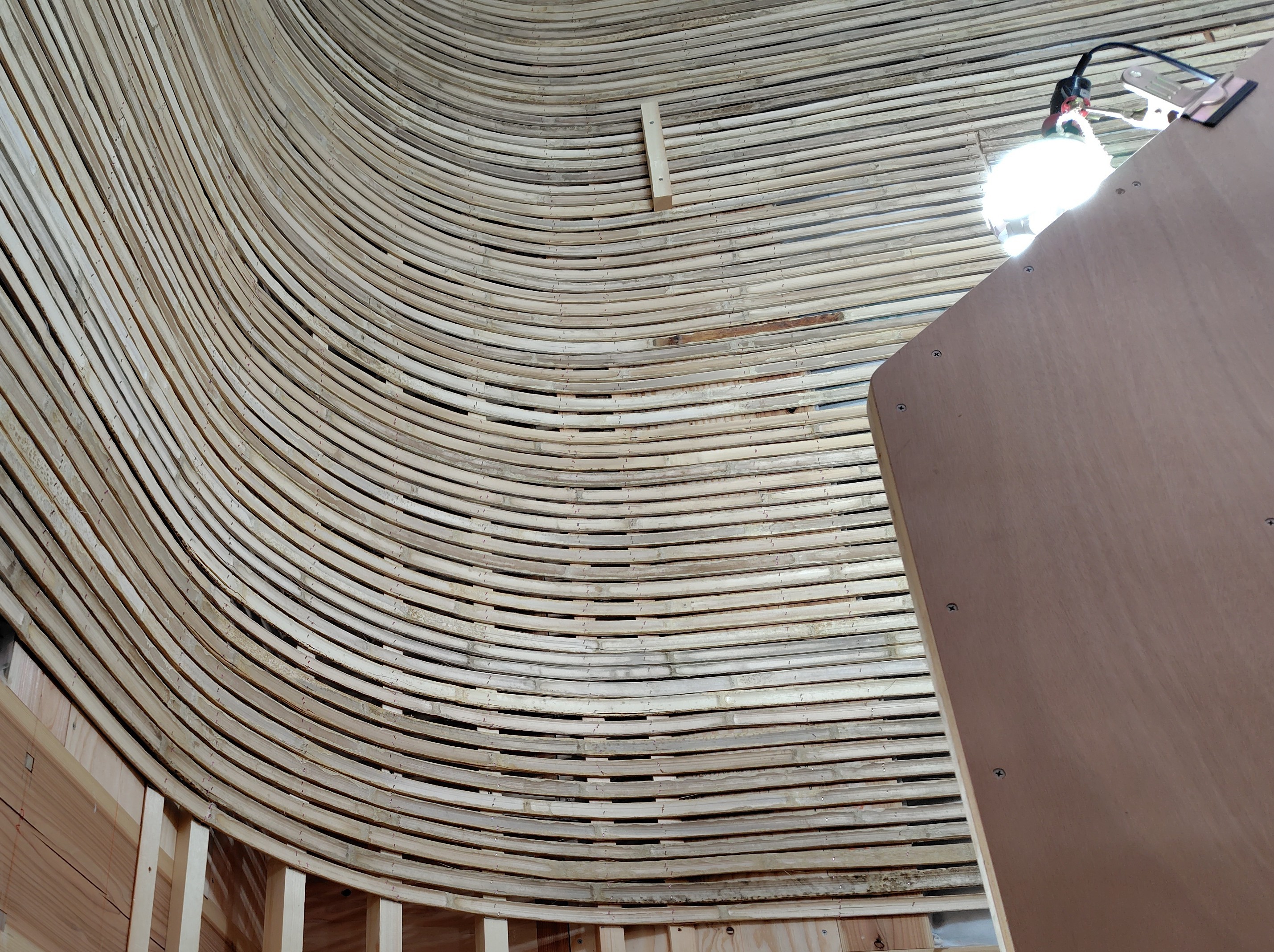 羽根建壁　土塗りはじまりました